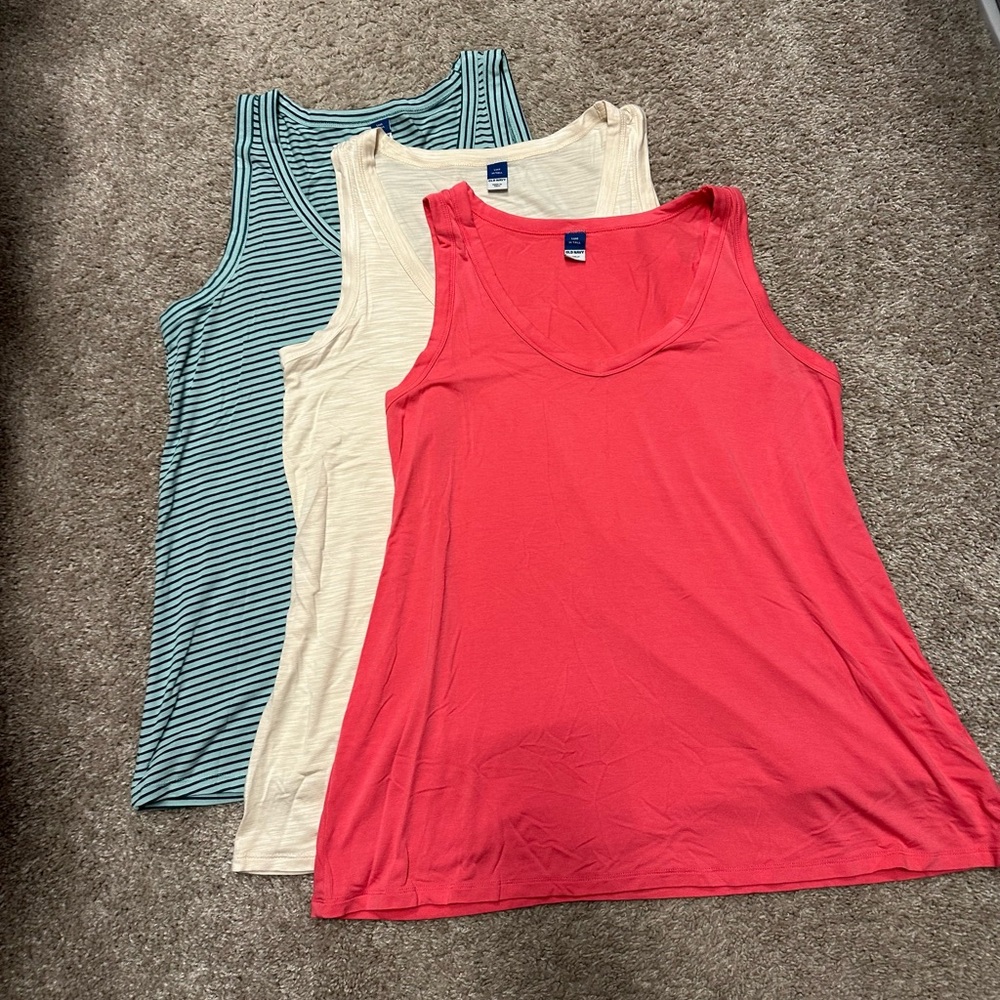 Women’s Old Navy V-Neck Luxe Tanks